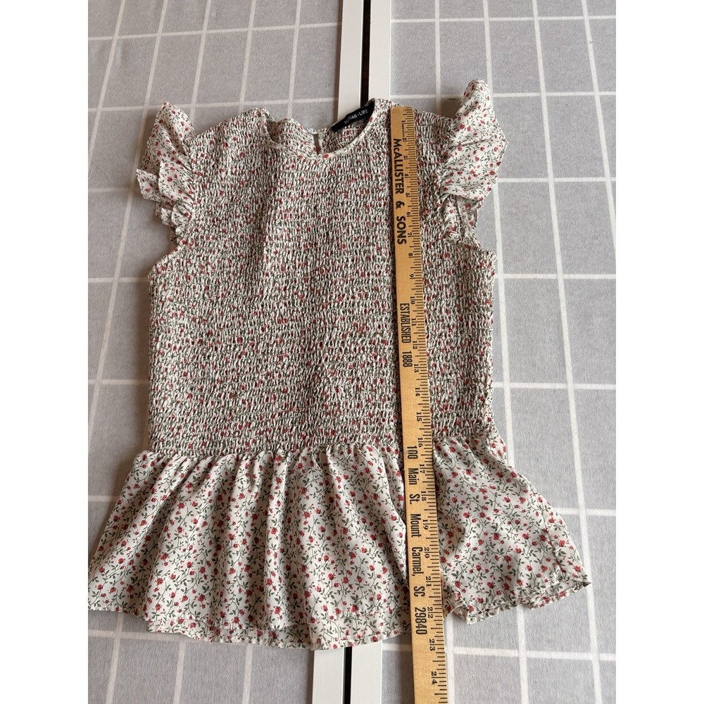 Smocked Ruffled Peplum Cap Sleeve Floral Cottagecore Feminine Boho Top Sz Medium - Picture 2 of 6